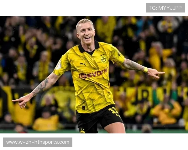 多特蒙德—罗伊斯点球稳稳命中引爆看台